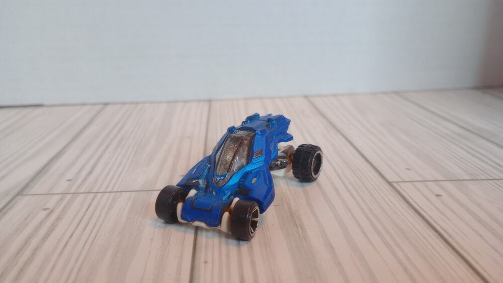 BLUE MAX STEEL TURBO RACER SHORT CARD 2014 HOT WHEELS 1/64 DIECAST CAR